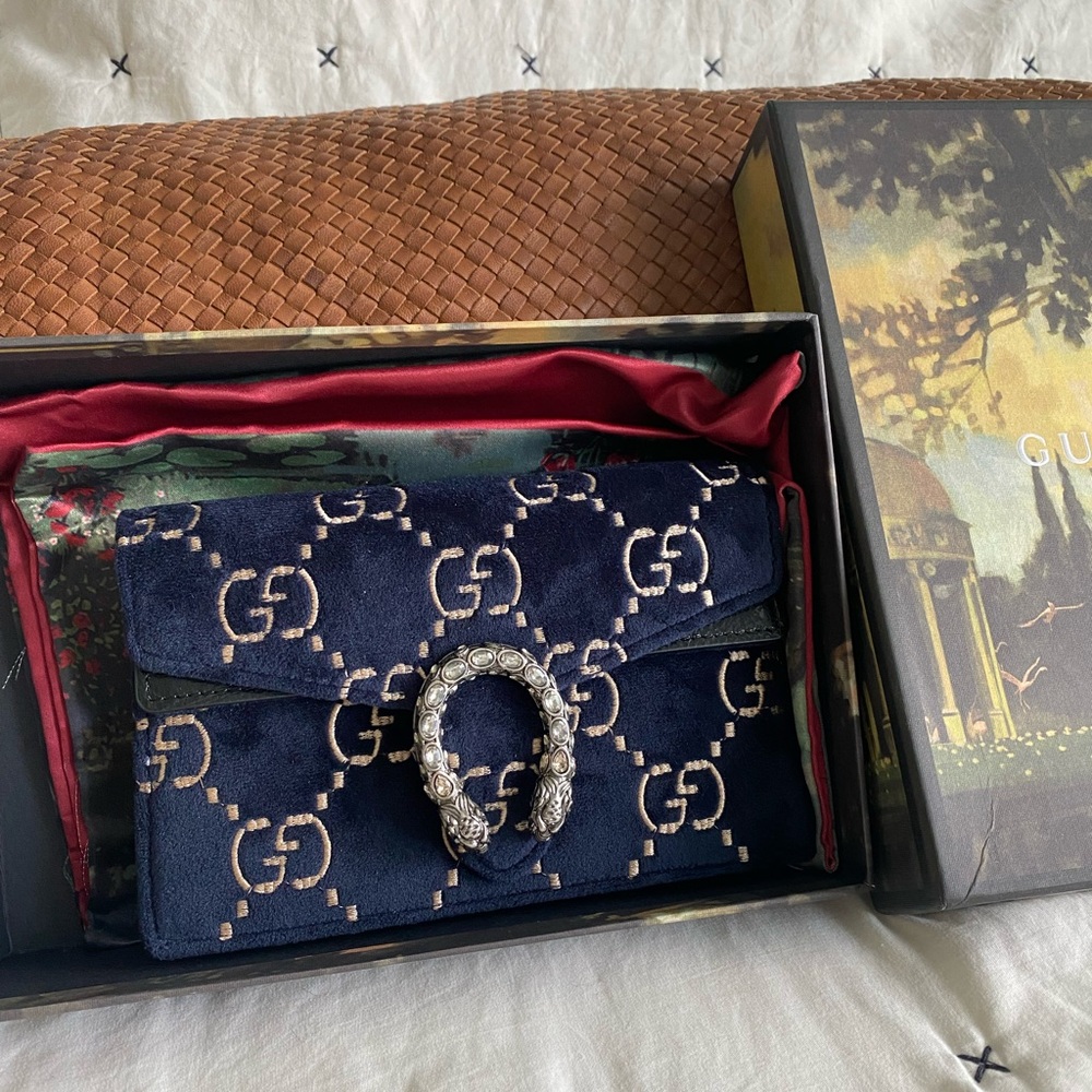 GUCCI 🦋💧🫐💙💙Blue Velvet Dionysus small 💙💙
